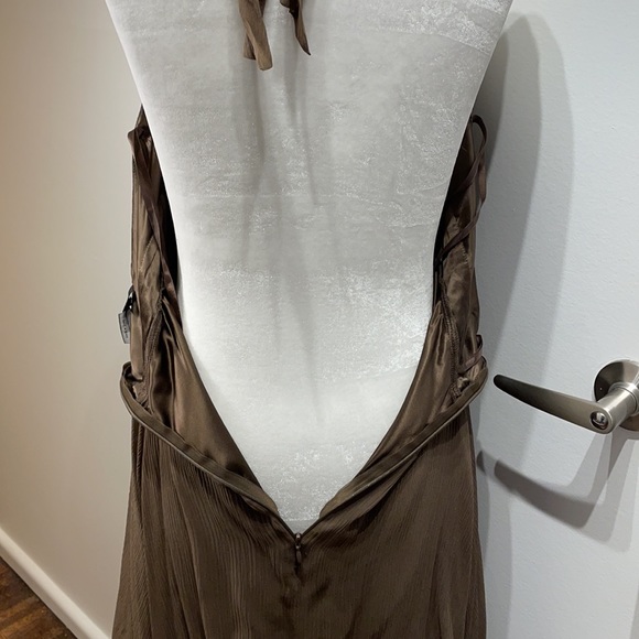 NWOT-Silk halter dress. Size 12 $60 - Picture 4 of 10